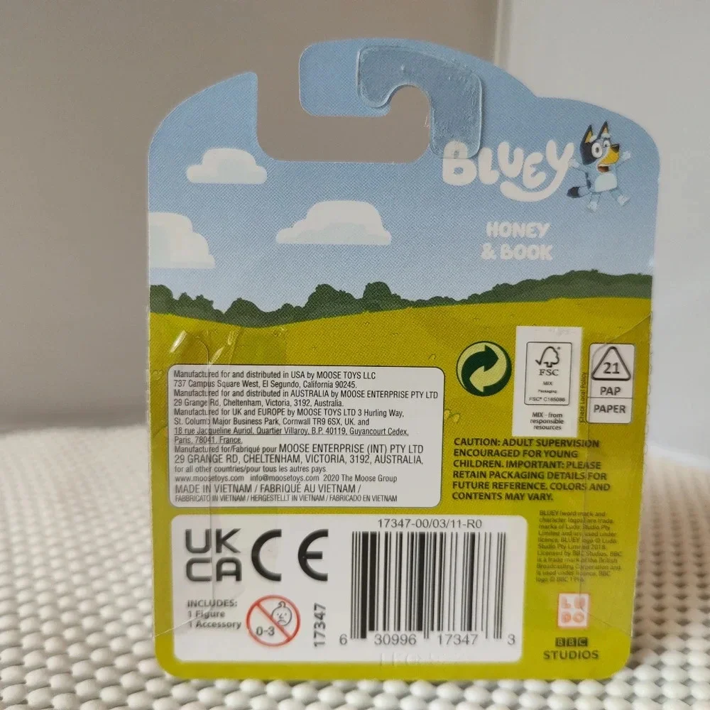 Bluey Cartoon Honey and book Figures NWT